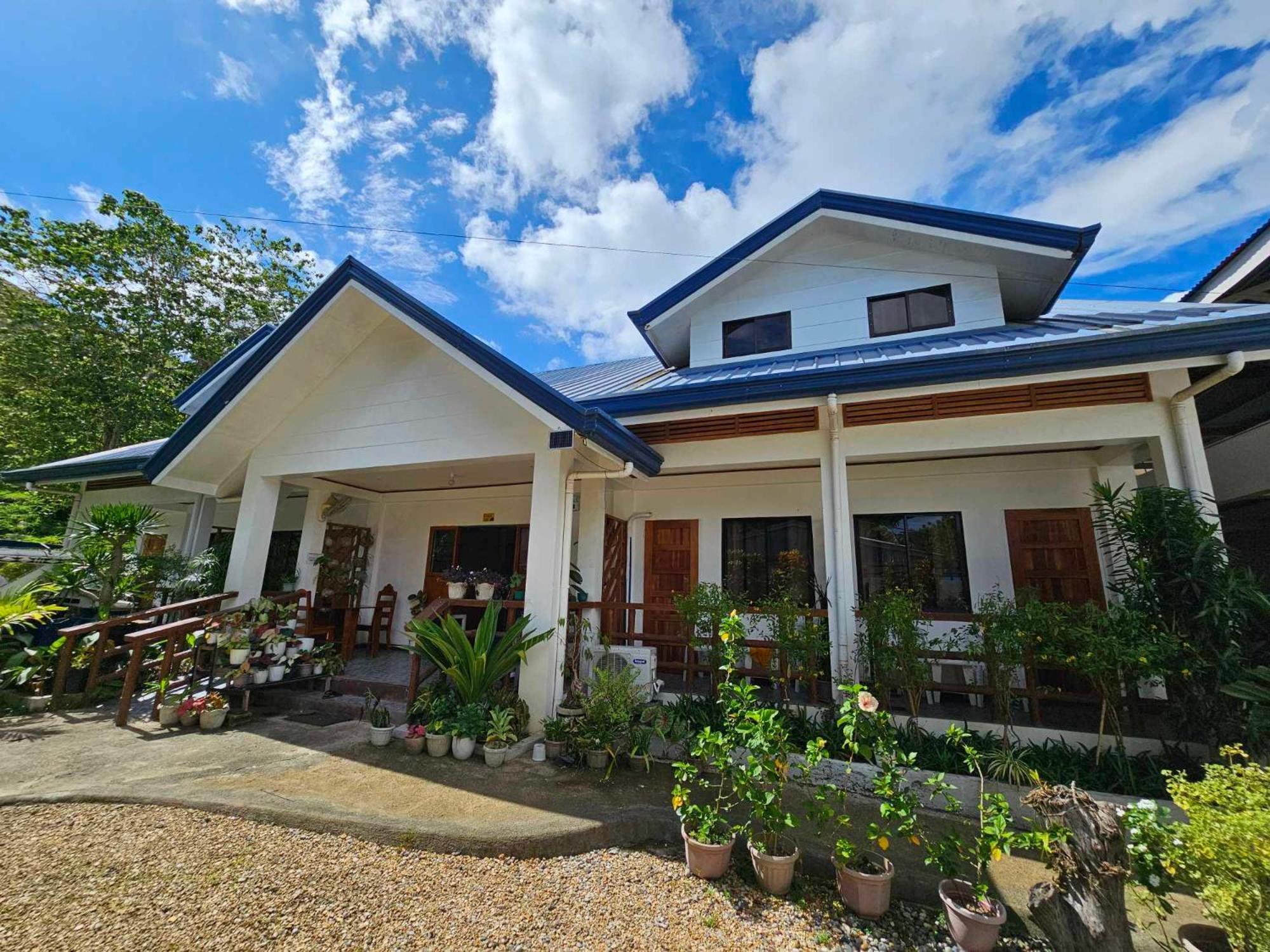 Bella Vita Guest House Coron Exterior foto