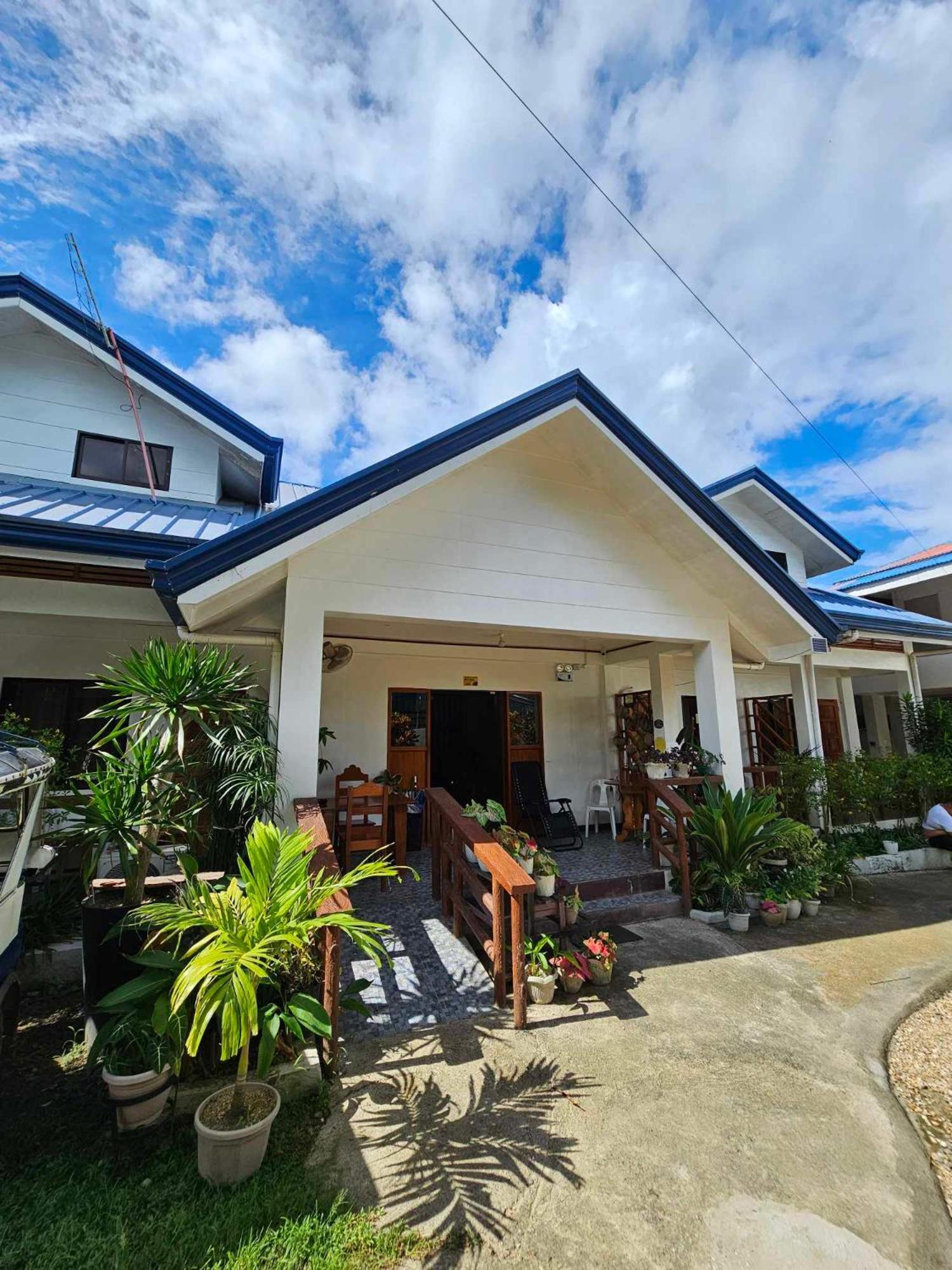 Bella Vita Guest House Coron Exterior foto